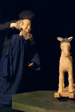 Lille Paul auf dem Karussell (C) by Cassiopeia Theater, Claudia Hann & Udo Mierke